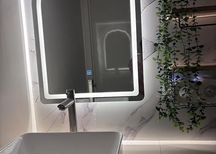 公寓 16 Ortigas Cozy 2-bedroom Staycation With Netflix & Wifi 马尼拉